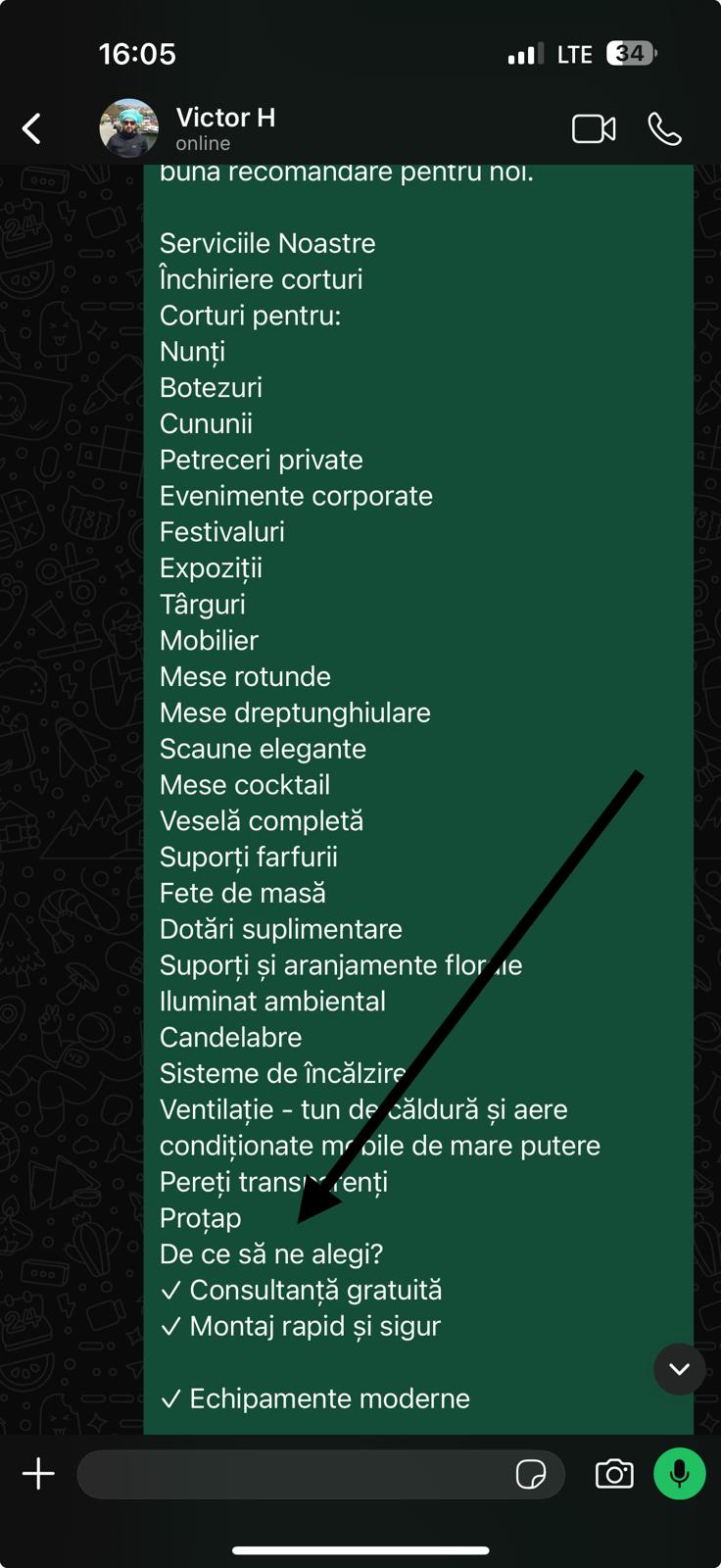 Cort de evenimente amenajat în aer liber